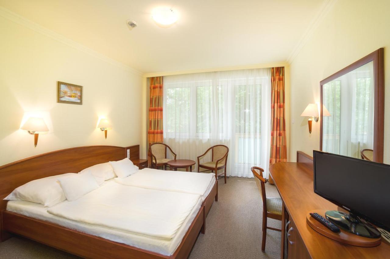 Hungarospa Thermal Hotel Hajdúszoboszló Esterno foto