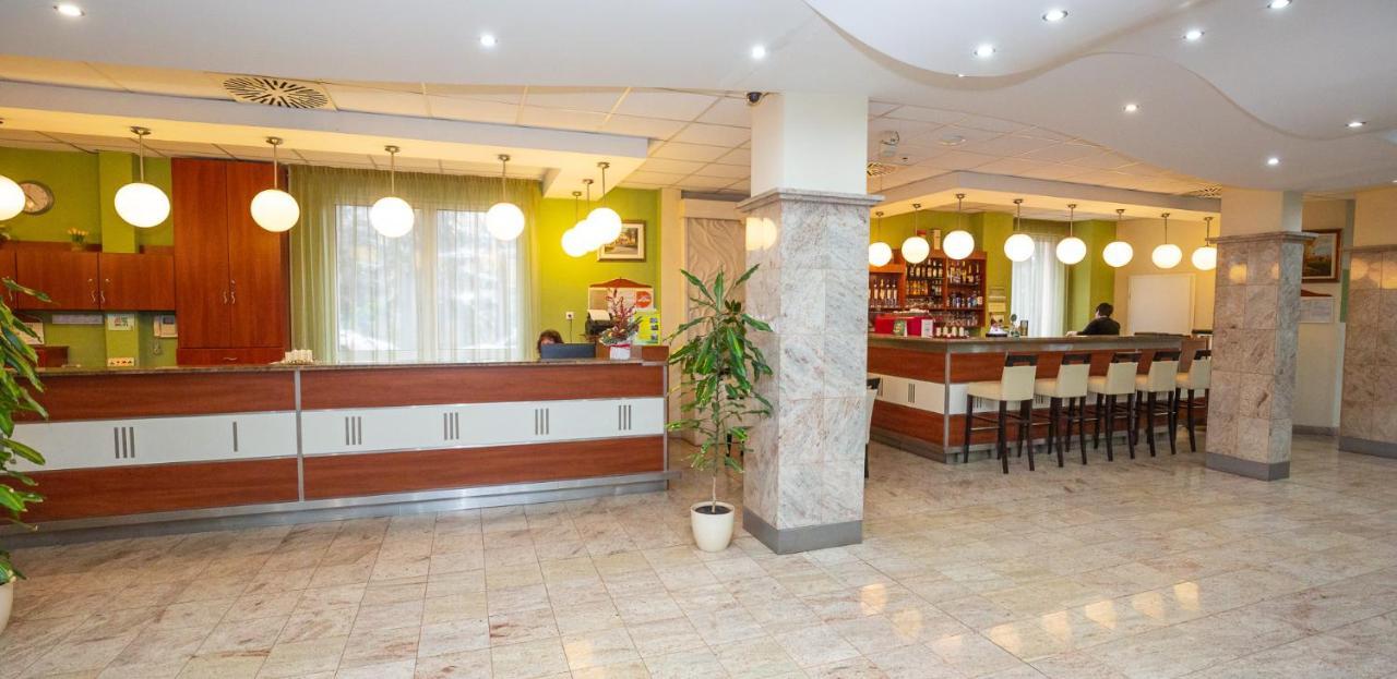 Hungarospa Thermal Hotel Hajdúszoboszló Esterno foto